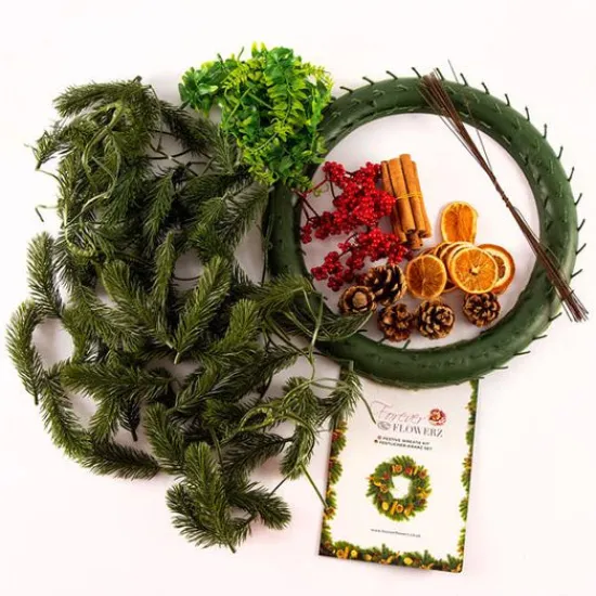 Craft Buddy Forever Flowerz 150 Festive Leaves Kit Hot
