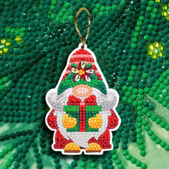 Craft Buddy "Gnome" Crystal Art Buddies Festive Series 4 Decoration Best